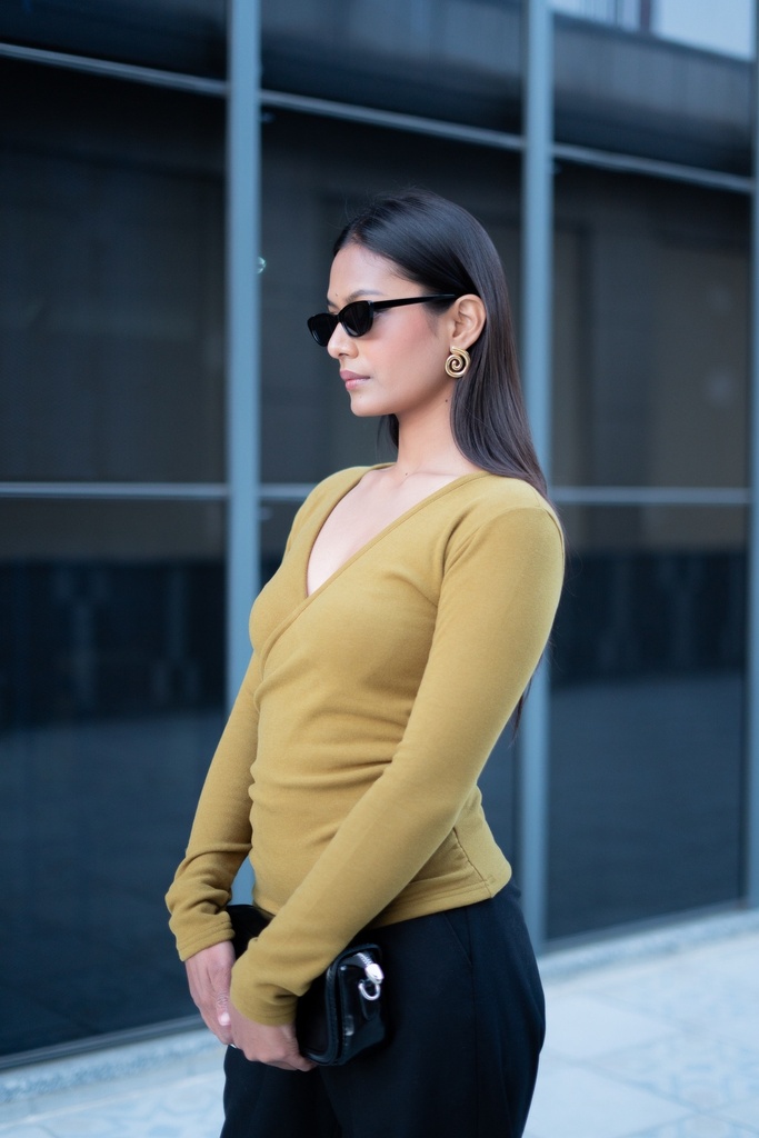 BASEMARK V NECK TOP Image