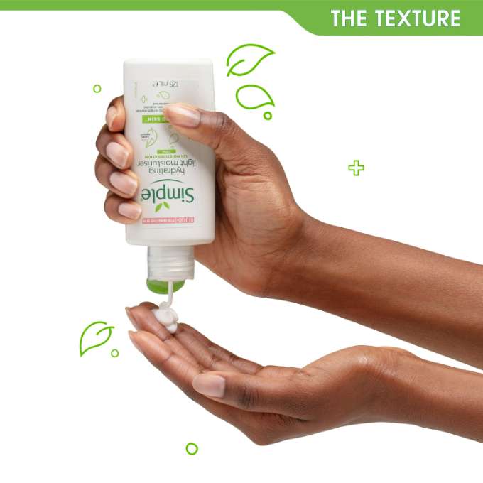 Simple Kind to Skin Hydrating Light Moisturizer 125ml Image