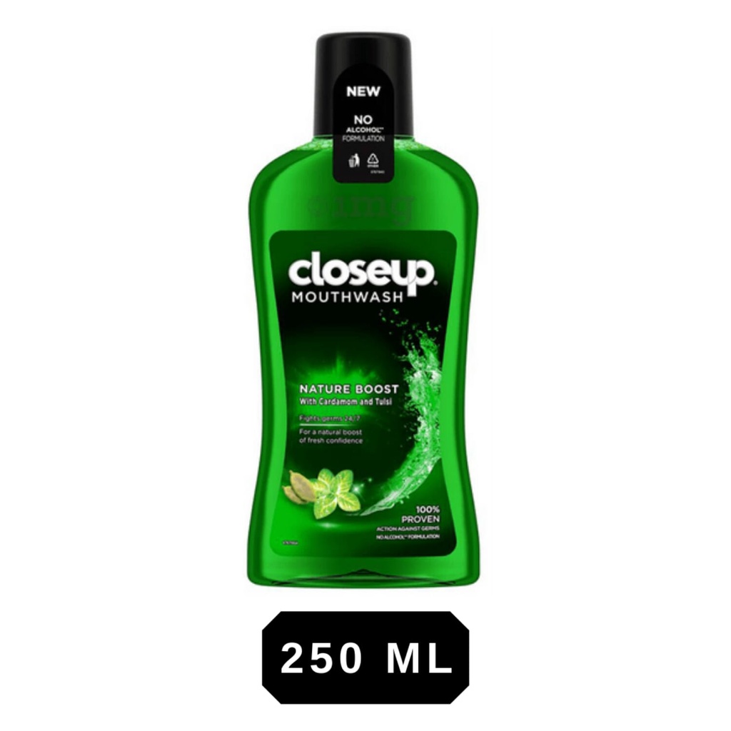 Closeup Natural Boost Mouthwash 250ML Image