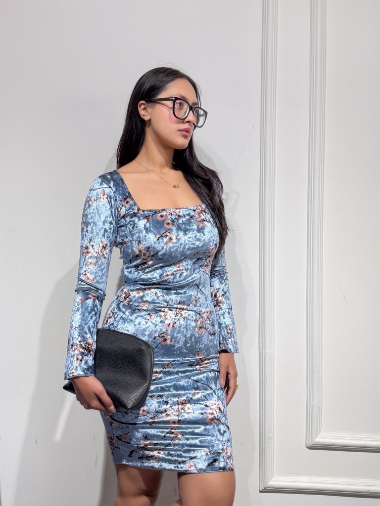 [512672778-1769685865291-0] BASEMARK VELVET BODYCONE FOR WOMEN